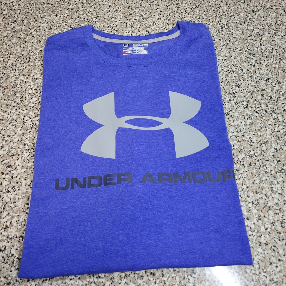 Under Armour T- Shirt 👕